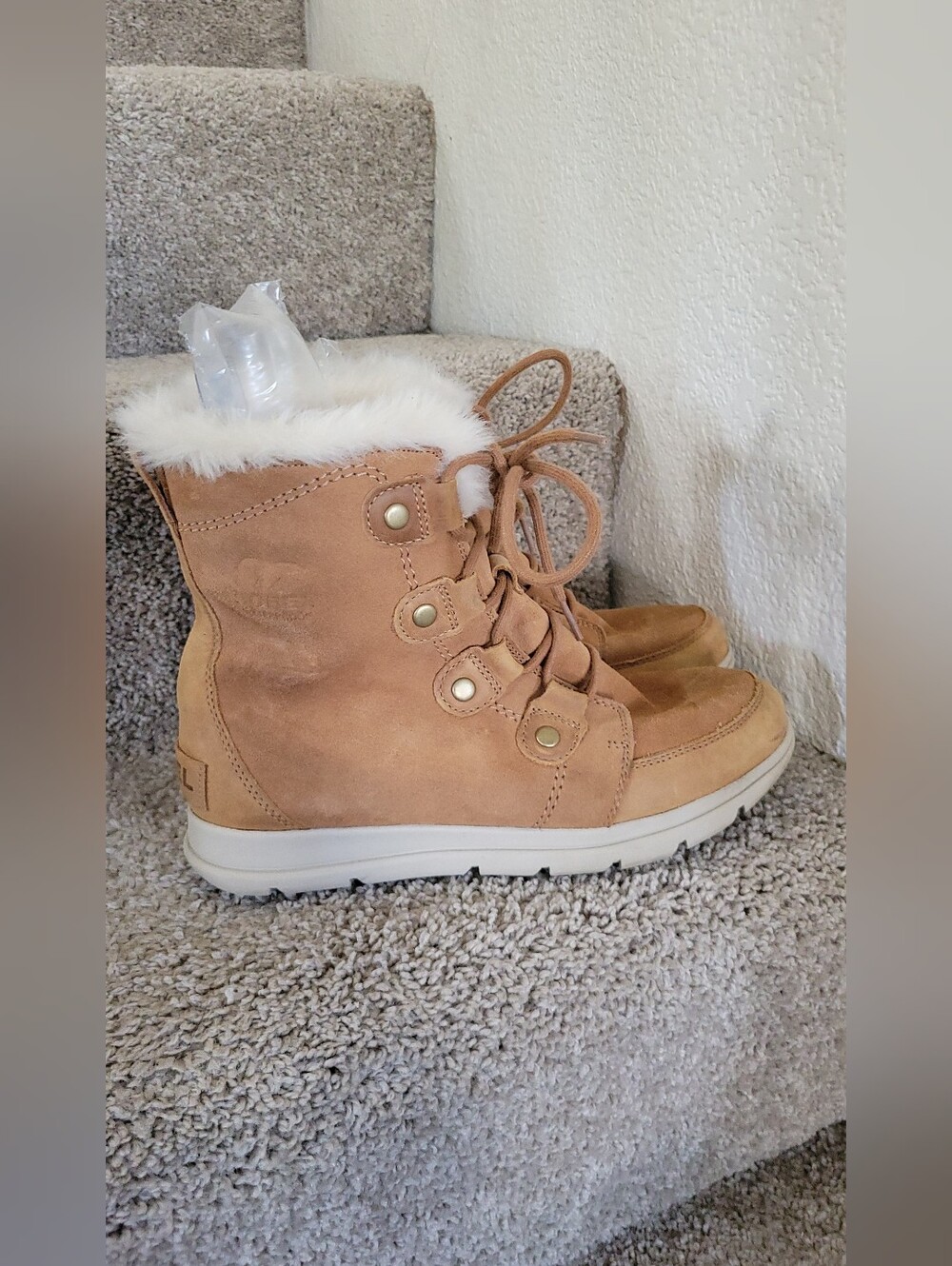 Sorel Explorer Joan Waterproof Boots Size 9